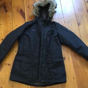 Jack Wolfskin womens winter coat Sz L